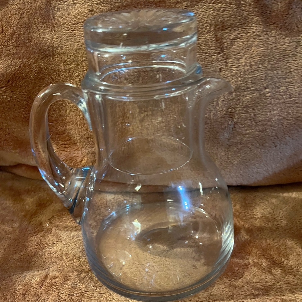 Elegant Heisey McDaniel Glass Bedside Cafafe and tumbler set
